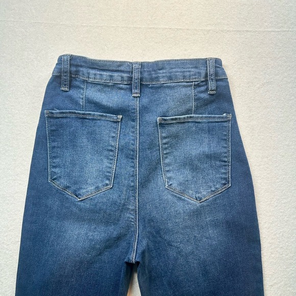 YMI Chloe High Rise Flare Jeans Women's Size 5 / 27 Blue Stretch Denim Cowgirl - Picture 8 of 15